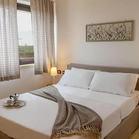 Terra Terra - Masseria Minunni Farm stay *
