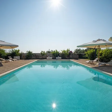 Terra Terra - Masseria Minunni Farm stay *